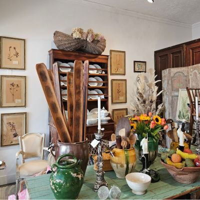 Catalpa Antiques - Three Oaks, MI